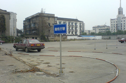 ѵ