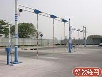 华龙驾校