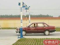 金阳驾校训练场地