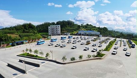 福龙驾校