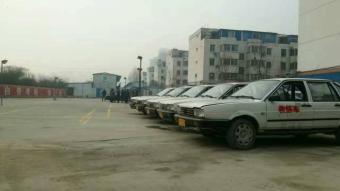 正通驾校教练车