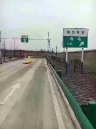 찲У