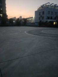˼У