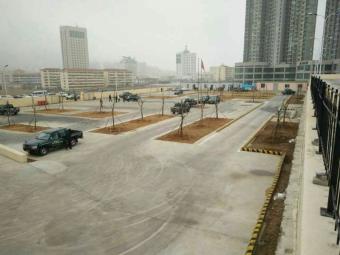 鲁东驾校