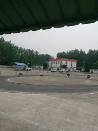 찲У