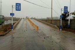 仓龙驾校