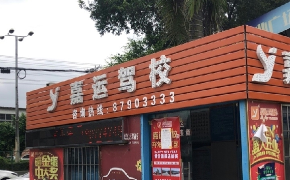 ˼У