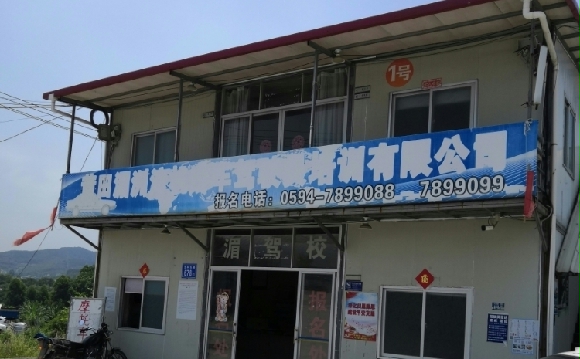 ѵ