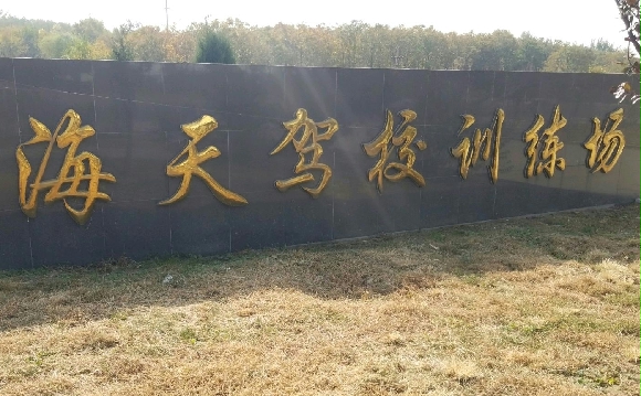 ѵ