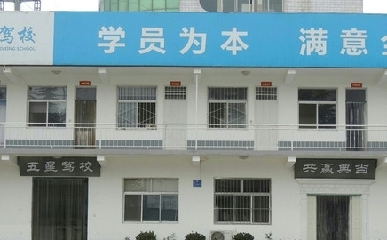 ǼУ