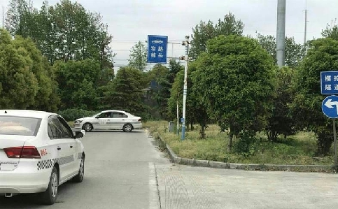 ʵУҳԹʵУӭ