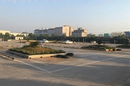 رŻ