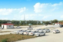 żŻ