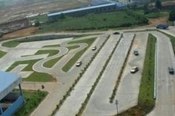 公交驾校