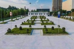鸿宾驾校