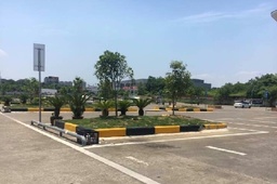金盾驾校