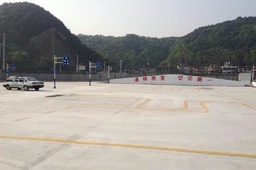 运昌驾校