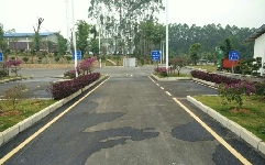 附近驾校